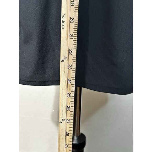 Under Armour Fitted Athletic Shirt. Black, Gray Logo Ladies XL. No Flaws. - Picture 7 of 11